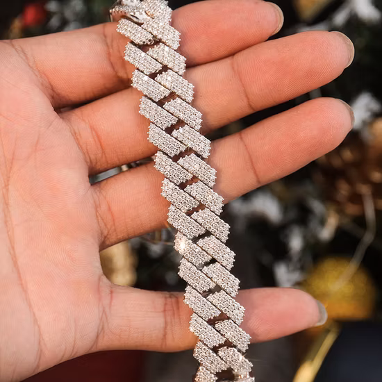 Us Hottest Hiphop Jewelry Iced out 6mm Moissanite Diamond Cuban Link Bracelet One Row Paved for Women and Mens